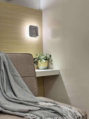 Condo, 1 Bedroom, Accessible, Smoking | Interior