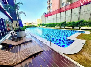 Condo, 1 Bedroom, Accessible, Smoking | Pool - RED Luxe Haven Comfy Stay, Netflix and Fast Wifi Ready (Makati)