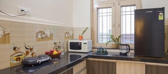 Luxury 3 BHK Apartment with Projector Workstation in Jaipur
