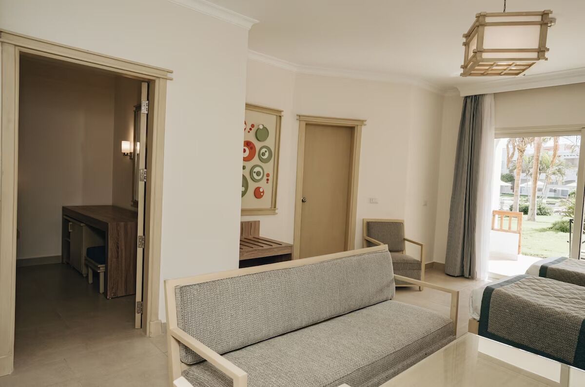 Family Spacious Room Near Sand City Hurghada  4 Miles Away - Gurdaka