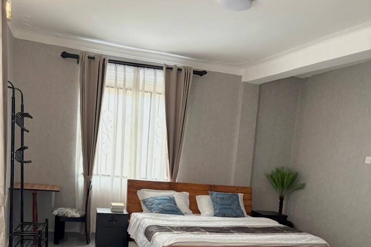 Classic Double Room | Desk, laptop workspace, free WiFi