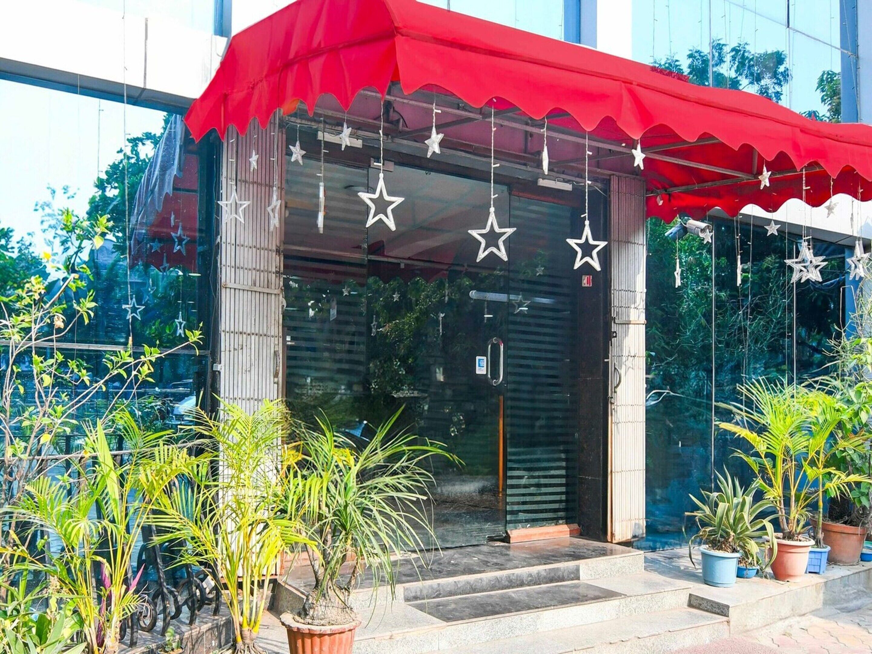 House | Meja sambut tetamu