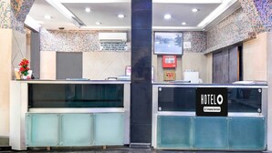 Reception - Hotel O VIP Road (Barasat)