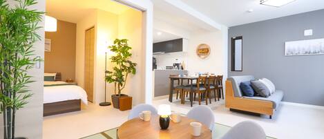 Apartment, Balcony, City View, 2nd Floor, Non Smoking | Living area