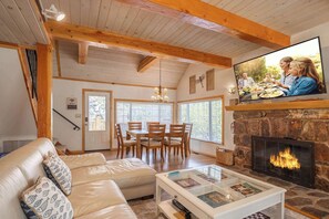 TV, fireplace, offices