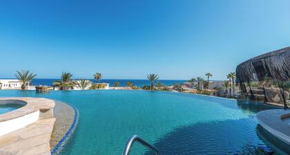 Luxurious Ocean View Retreat at the Private Community of El Encanto!