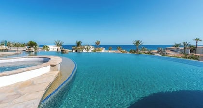 Luxurious Ocean View Retreat at El Encanto!