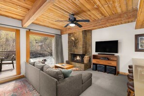 TV, fireplace, offices