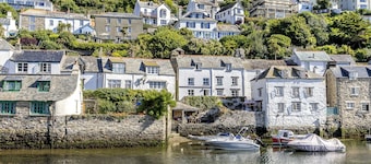 Ye Olde Bark House, Polperro Harbour