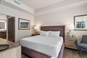 3 bedrooms, internet, bed sheets