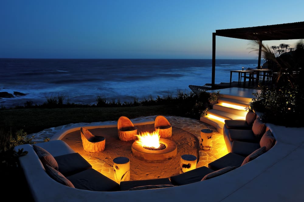 Sala Beach House