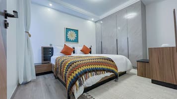 Comfort Apartment, Garden View | Iron/ironing board, free WiFi