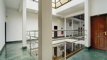 House | Bahagian dalam