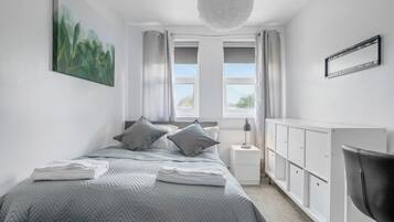 Iron/ironing board, free WiFi