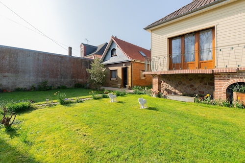 Holiday Home 'Maison À Saint-Blimont' with Terrace