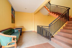 Lobby - Hotel O Griya Cewang Syariah (Bekasi)