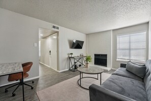 Smart TV, offices