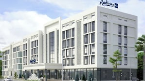 Exterior - Radisson Blu Hotel Almaty Airport (Almaty)