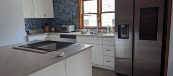 NEW! Adorable 2BR/1BA | Sunporch | Smart Kitchen