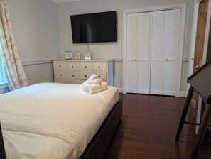2 chambres, bureau, fer et planche à repasser, Wi-Fi gratuit