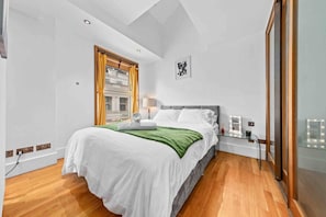 1 室のベッドルーム、WiFi