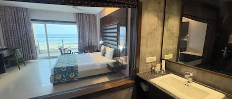 Superior Double Room, Pool View | Free WiFi, bed sheets