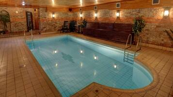 6 piscinas internas