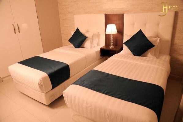Free WiFi, bed sheets
