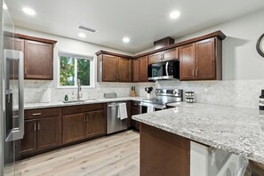 Fridge, microwave, oven, stovetop - The White House | Unit 2 (Shaver Lake)