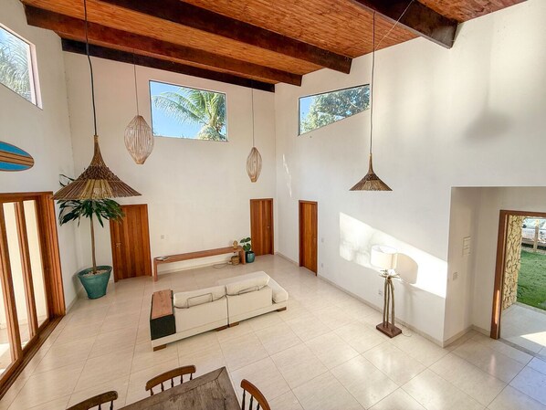 TV - Villa of the Nobles - Luzimares, Serra Grande (Ilhéus) (Sargi Uruçuca)