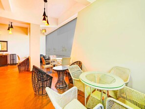 Rumah | Tempat makan