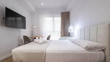 Iron/ironing board, free WiFi, bed sheets