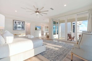 5 bedrooms, desk, iron/ironing board, travel crib - NEW "Bikinis & Martinis" Private Pool,Gulf Views, Bikes, LSV (Santa Rosa Beach)