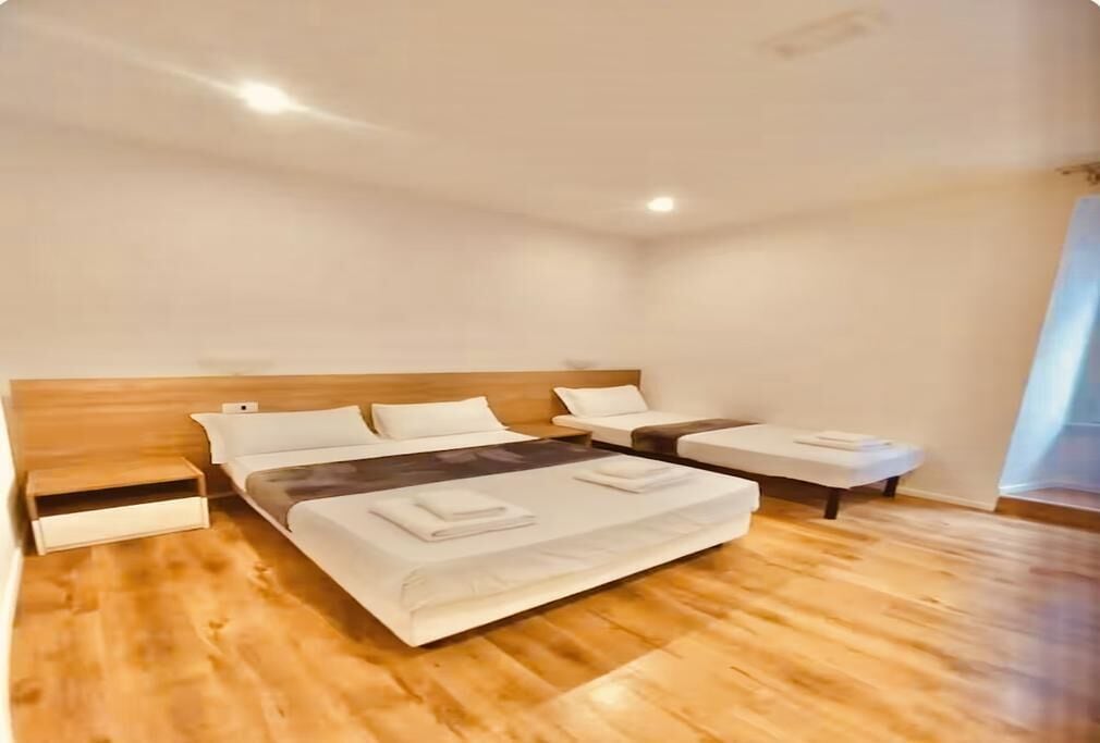 Fer et planche à repasser, Wi-Fi, draps fournis