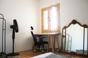 1 室のベッドルーム、WiFi、ベッドシーツ