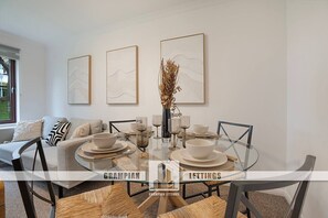 Dining - Headland Court Lodge | Grampian Lettings (Aberdeen)