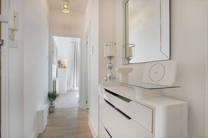 Interior - Urquhart Road Apartment | Grampian Lettings (Aberdeen)