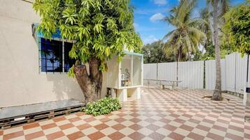 House | Terrace/patio