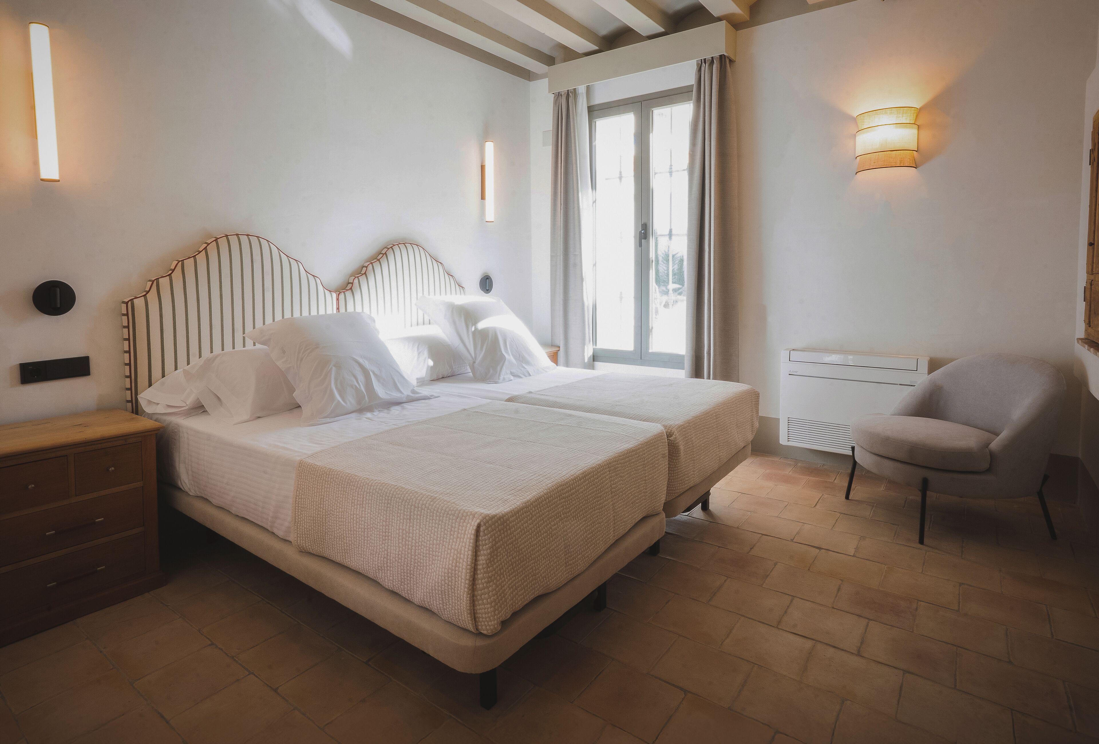 Down duvets, minibar, in-room safe, soundproofing