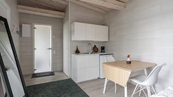 Superior Suite, Lake View, Lakeside | Private kitchen | Mini-fridge, microwave, coffee/tea maker, cookware/dishes/utensils