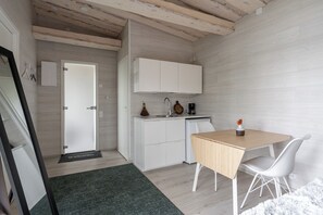 Superior Suite, Lake View, Lakeside | Private kitchen | Mini-fridge, microwave, coffee/tea maker, cookware/dishes/utensils