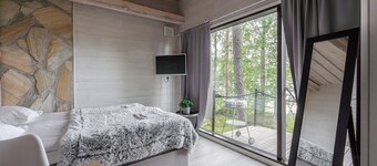 High-quality suite by the lake