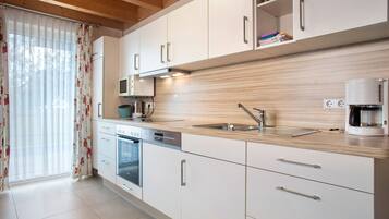 Fridge, microwave, oven, dishwasher