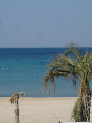 Aan het strand