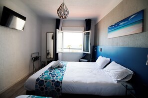 1 chambre, fer et planche à repasser, Wi-Fi gratuit, draps fournis