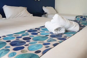 Iron/ironing board, free WiFi, bed sheets
