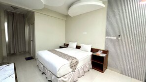 Junior Suite | Free WiFi - Dancenter Muscat Holiday Luxury Stay (Seeb)