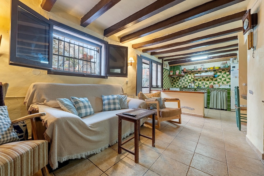 Casa Vacacional 'Tranquil' Con Vista A La Montaña, Wi-fi Y Aire Acondicionado - Gratallops