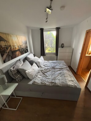 1 bedroom, iron/ironing board, WiFi, bed sheets - Heiderast Wipperau with Private Terrace, Garden, and Wi-Fi (Oetzen)