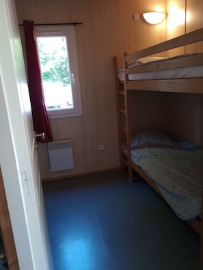 Chalet, accesible en silla de ruedas, vistas al parque